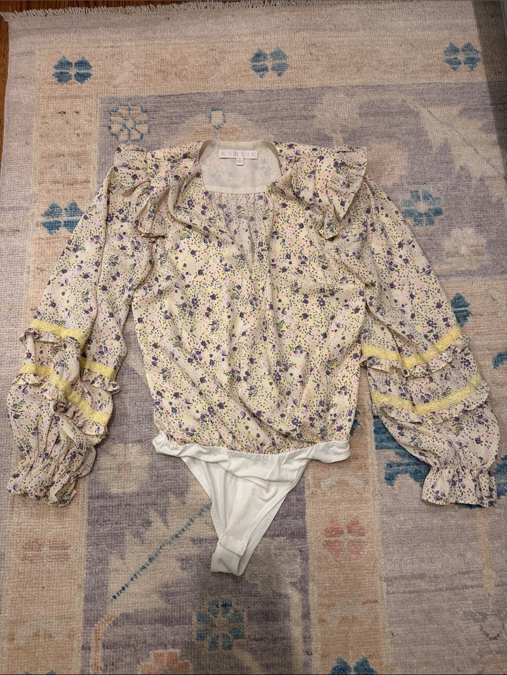 KARLIE Cream/ Yellow Floral Ruffle-Sleeve Bodysuit